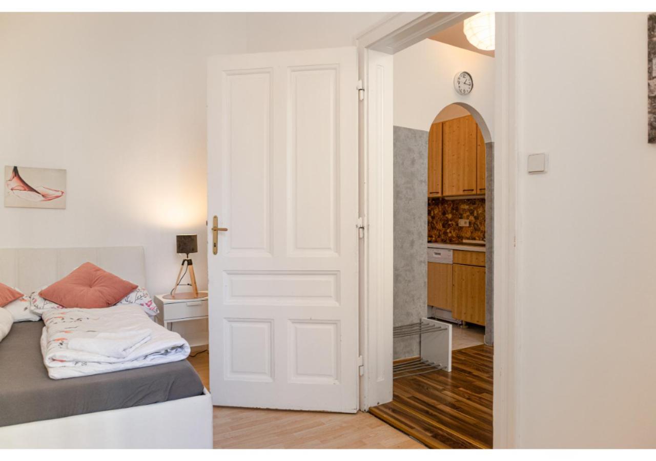Cheerful 2Br Apartment - Suitable For Longstays Vienna Luaran gambar